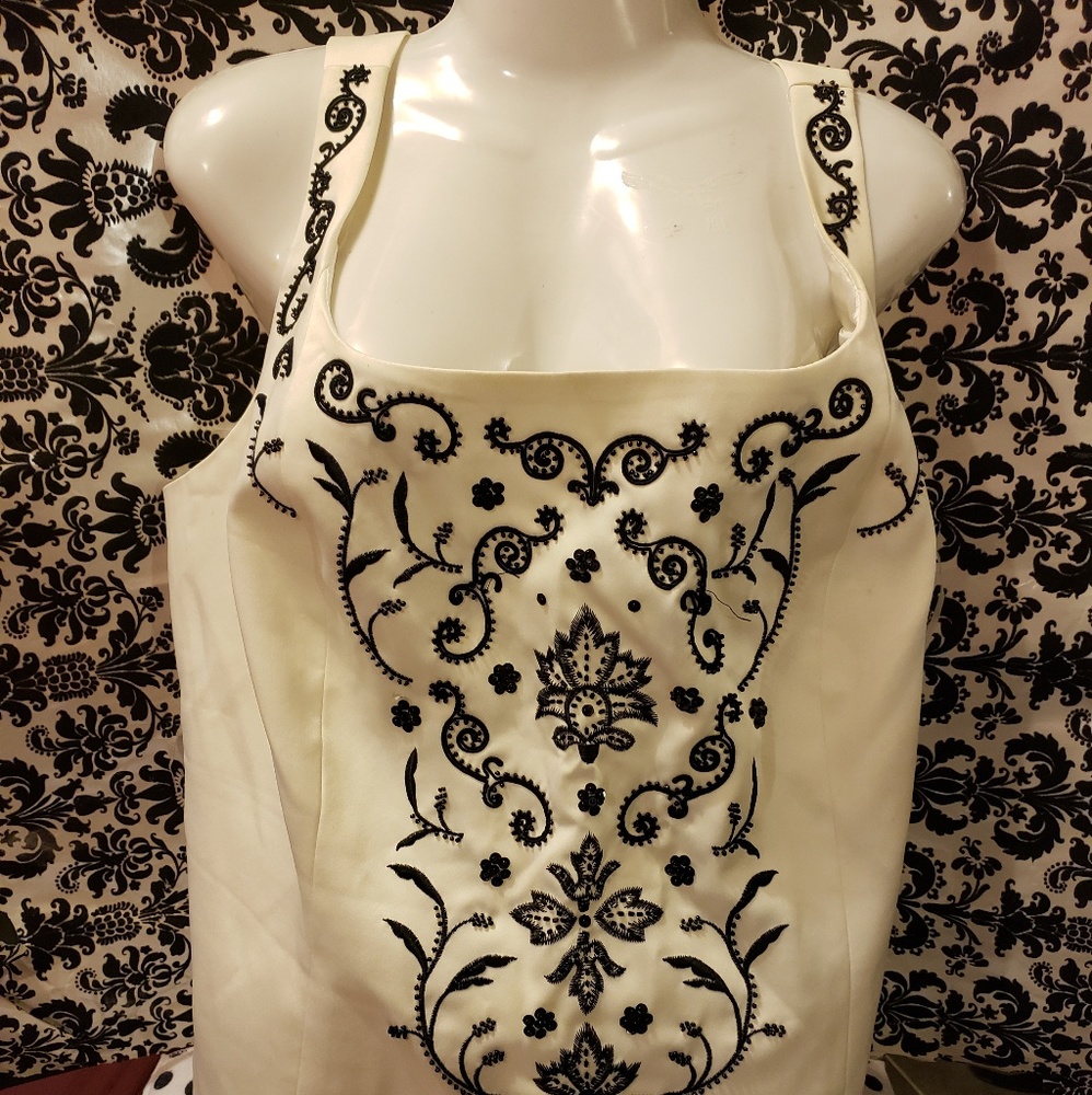 Dressbarn white top